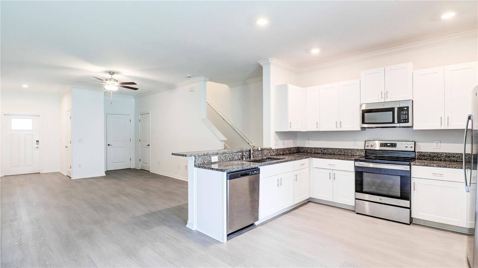 36427 GARDEN WALL WAY — photo 17
