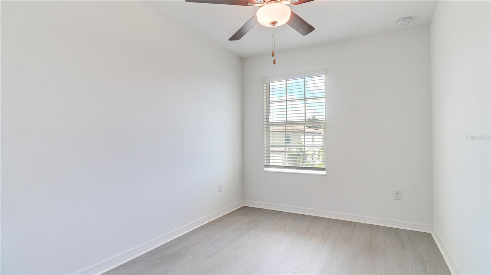 36427 GARDEN WALL WAY — photo 27