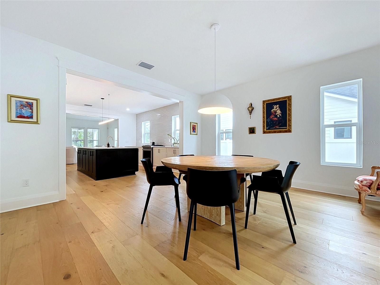 3016 N MASSACHUSETTS AVE — photo 31