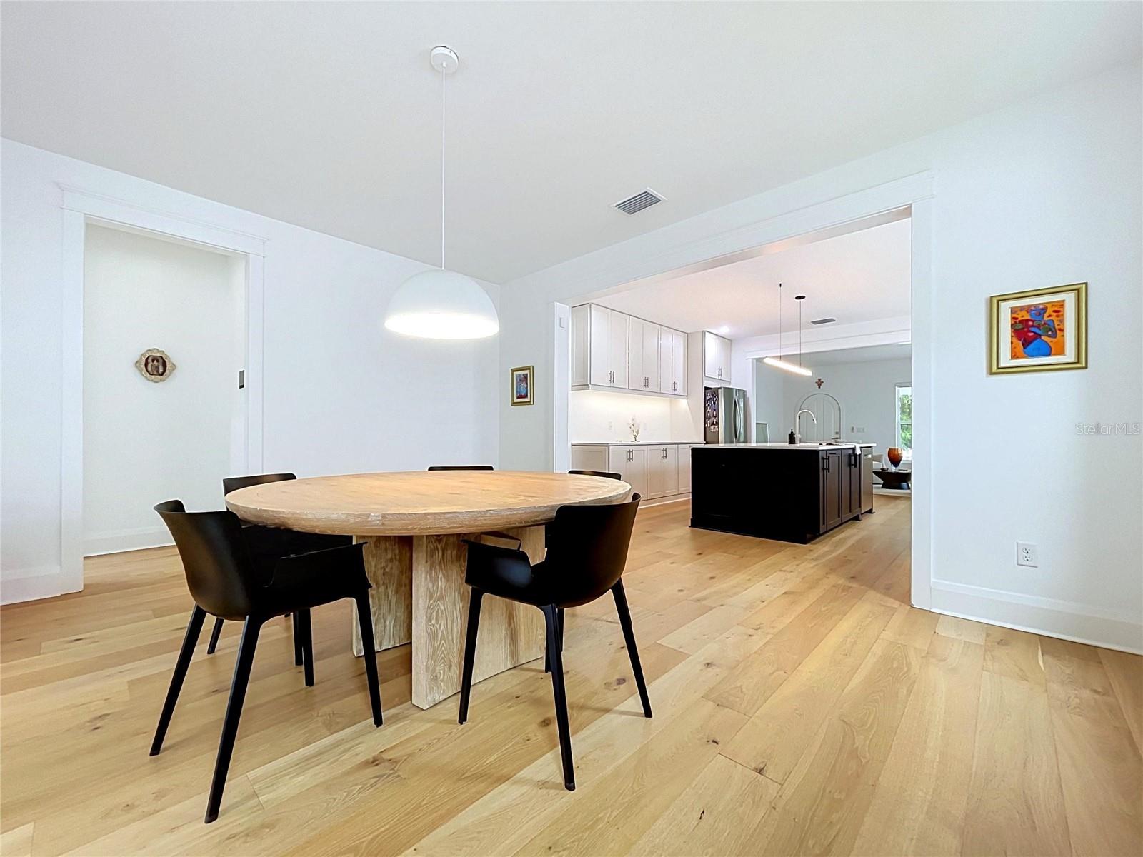 3016 N MASSACHUSETTS AVE — photo 28