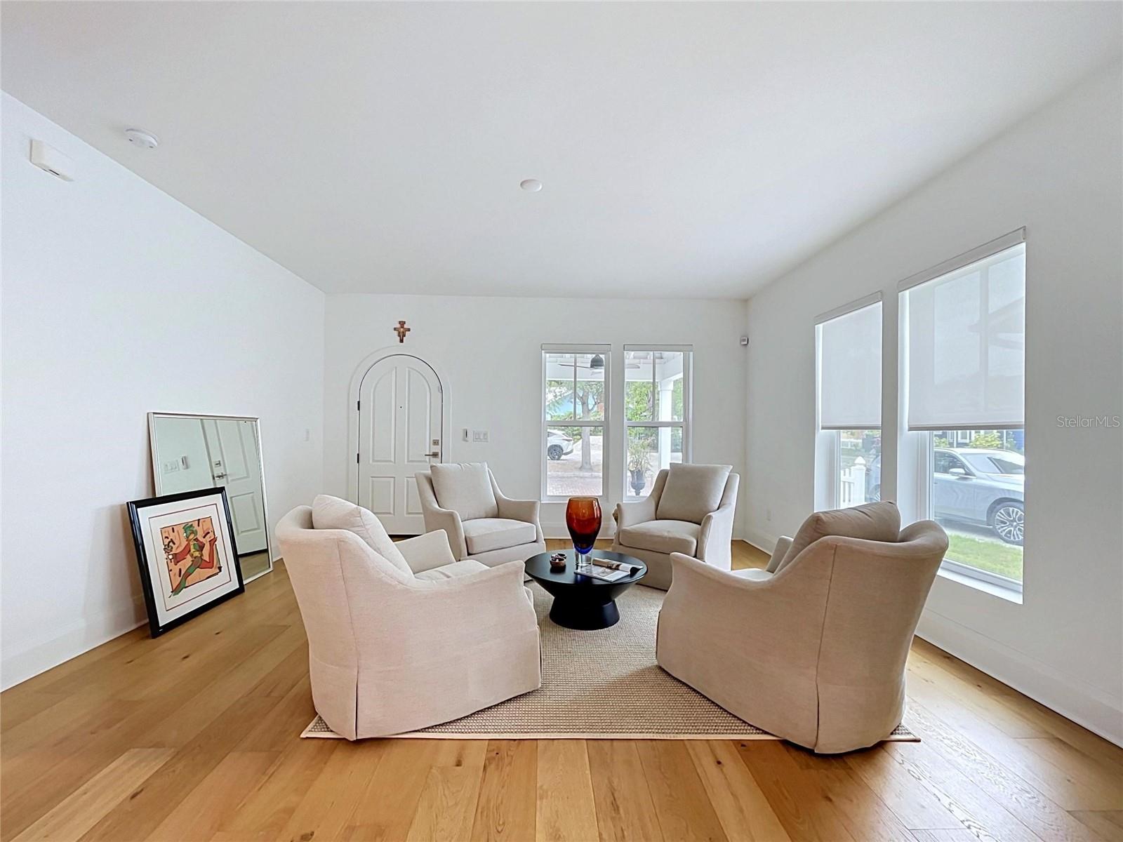 3016 N MASSACHUSETTS AVE — photo 14