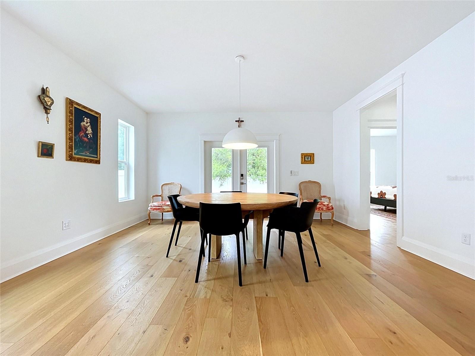 3016 N MASSACHUSETTS AVE — photo 29