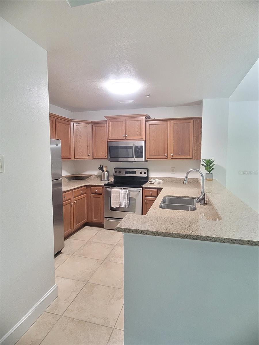 Home in SARASOTA — photo 5