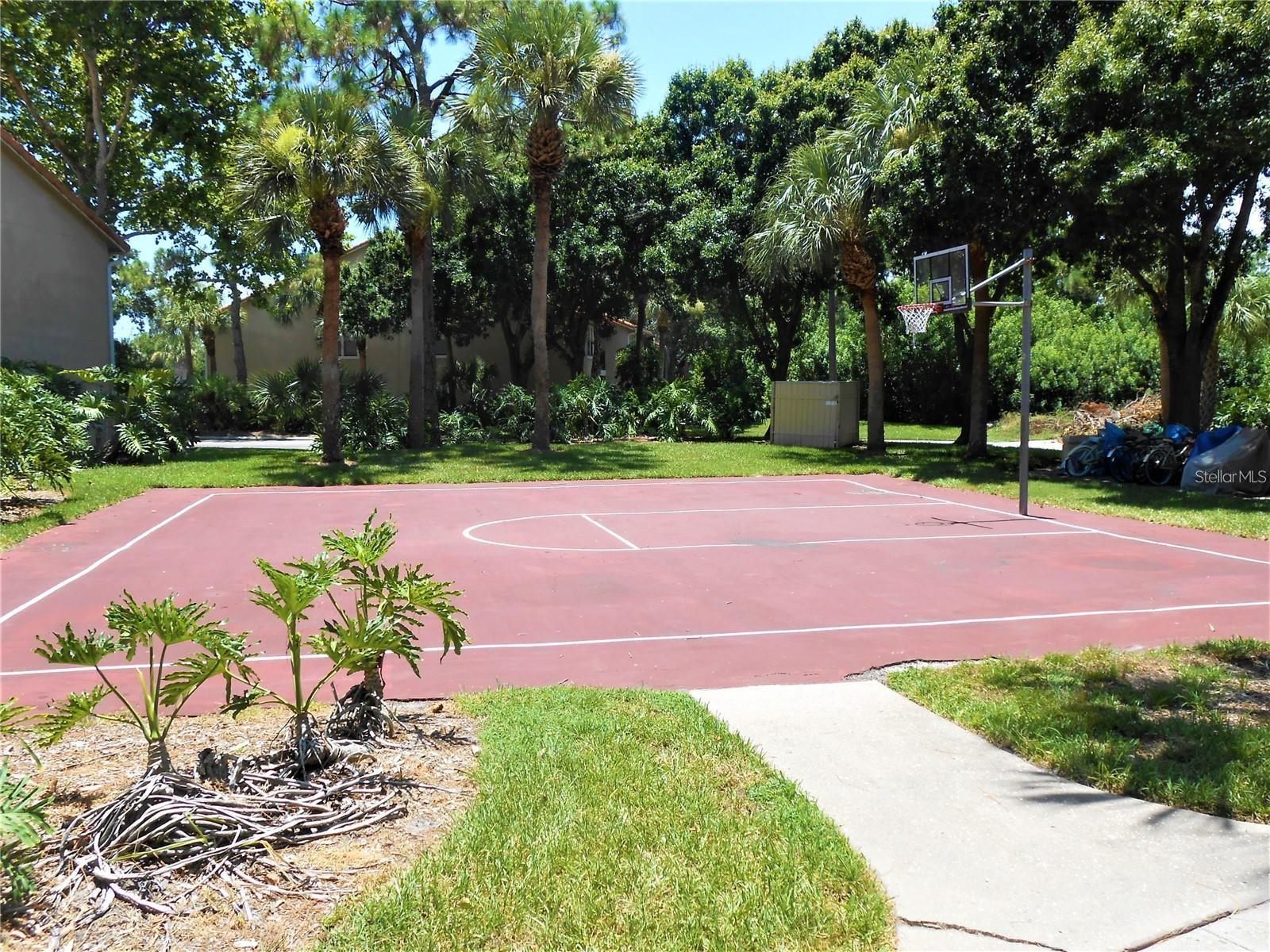 Home in SARASOTA — photo 32