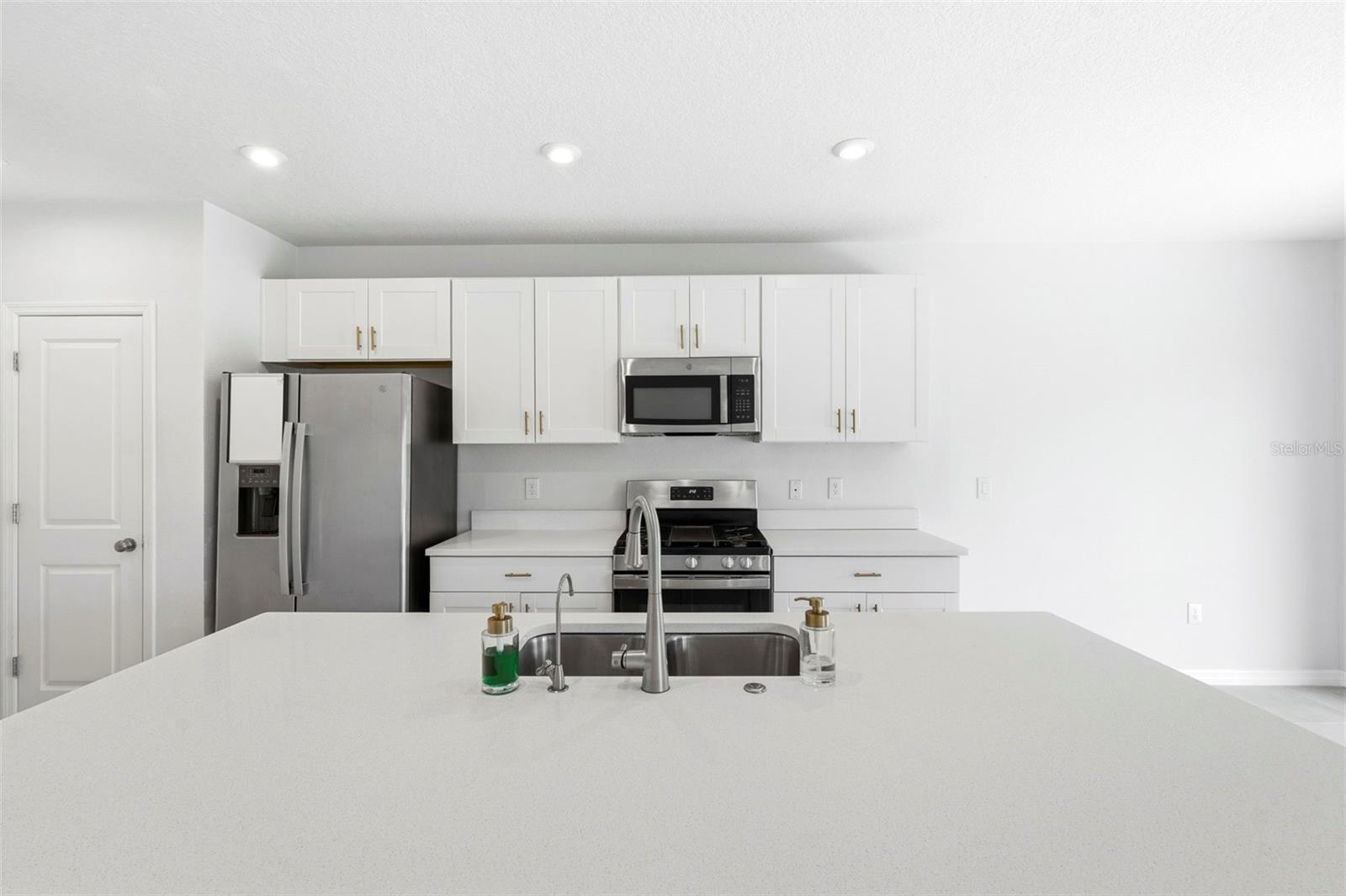 6271 SPRINGMONT LOOP — photo 16