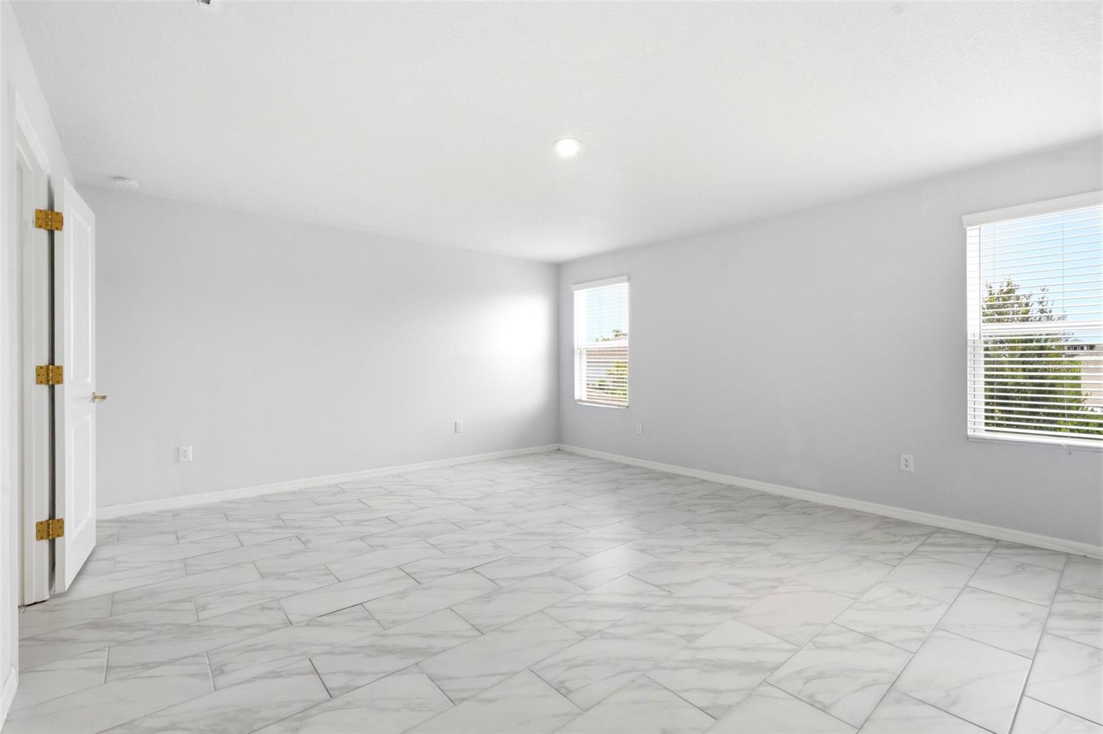 6271 SPRINGMONT LOOP — photo 25