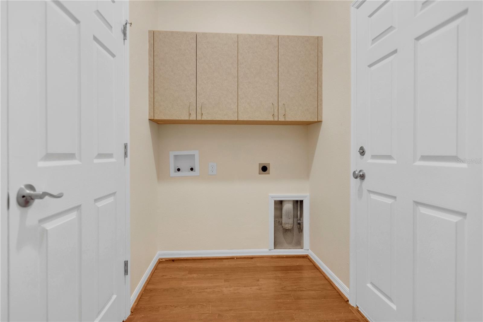 8018 WATERVIEW BLVD — photo 37