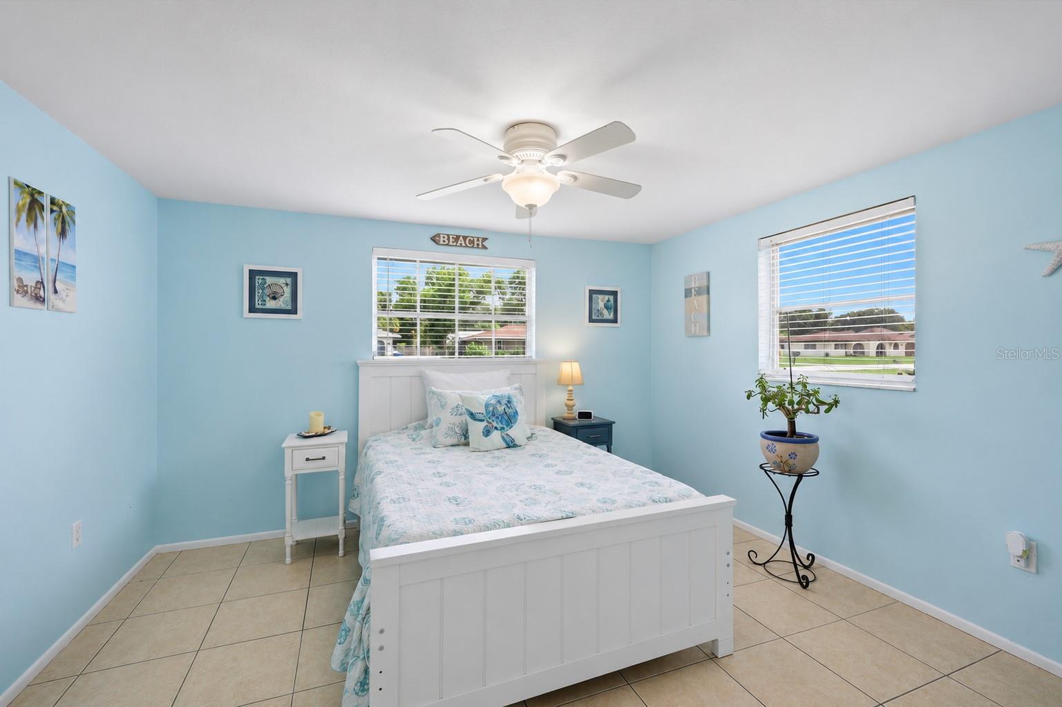 630 E SEMINOLE DR — photo 24