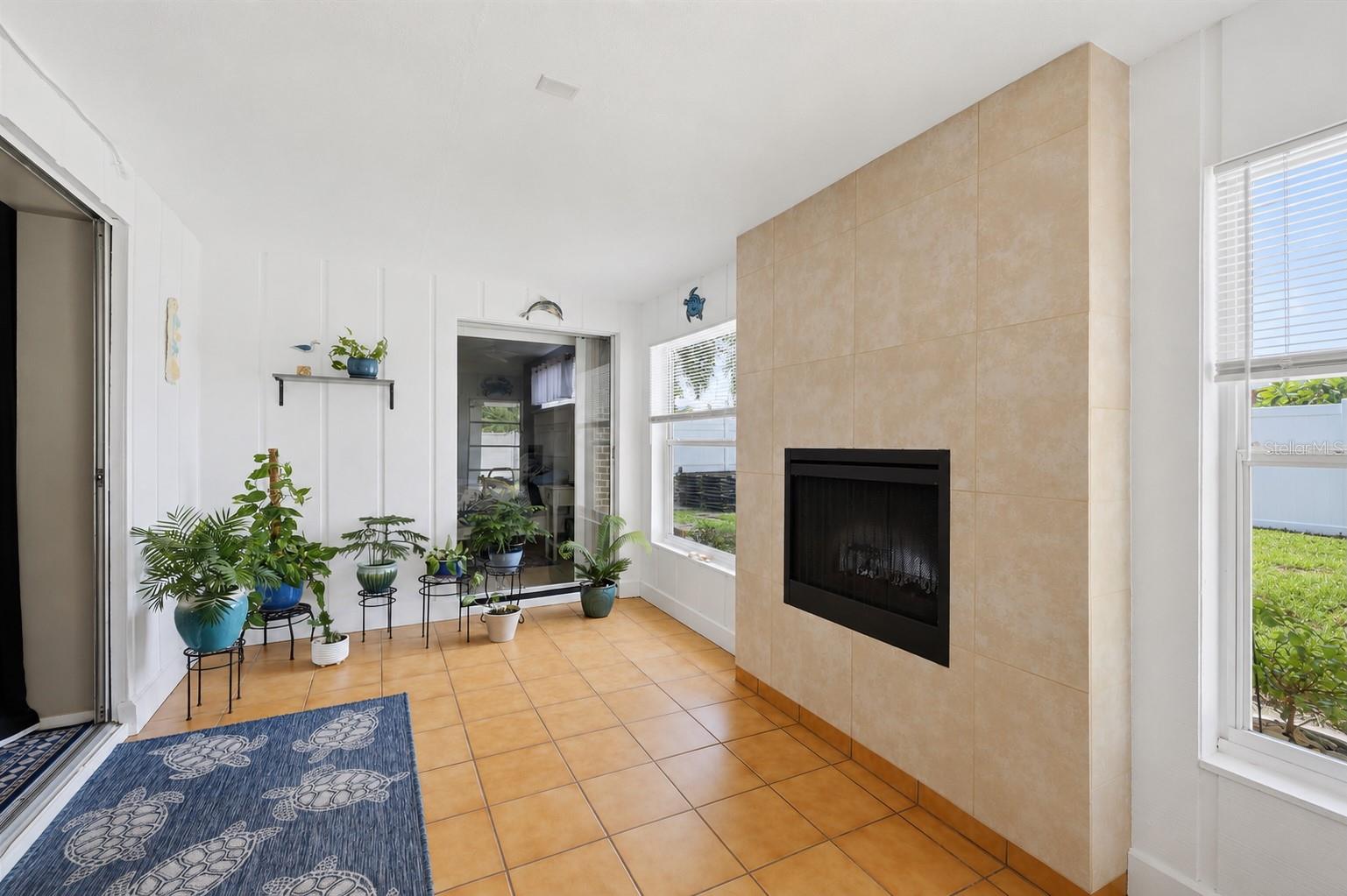 630 E SEMINOLE DR — photo 29