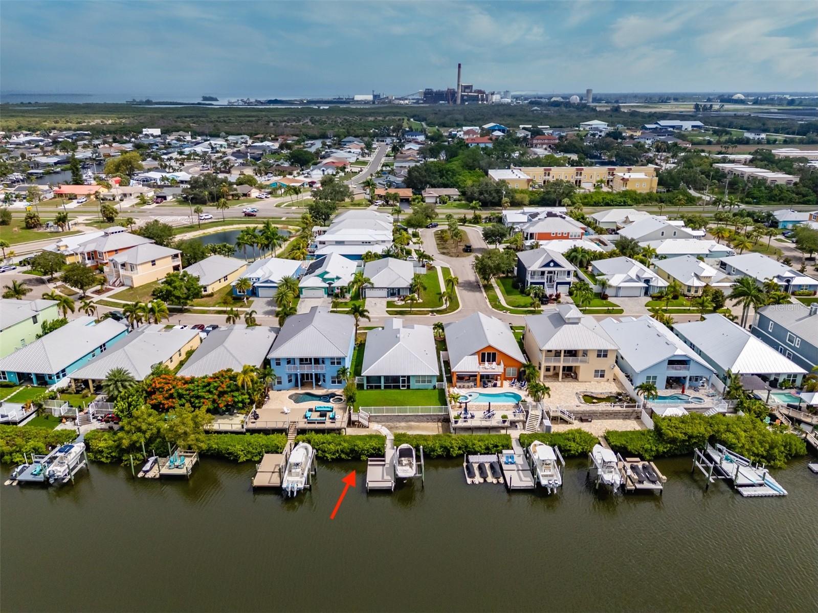 562 BIMINI BAY BLVD — photo 52