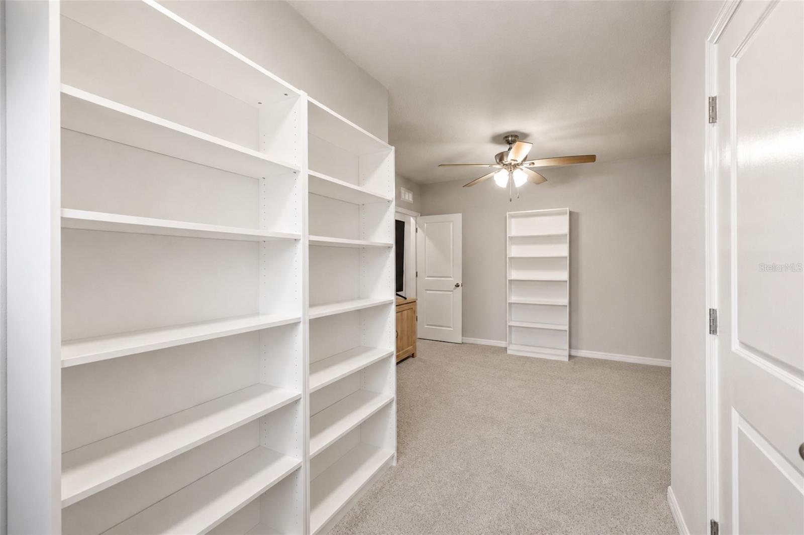 2914 SUNCOAST BLEND DR — photo 29