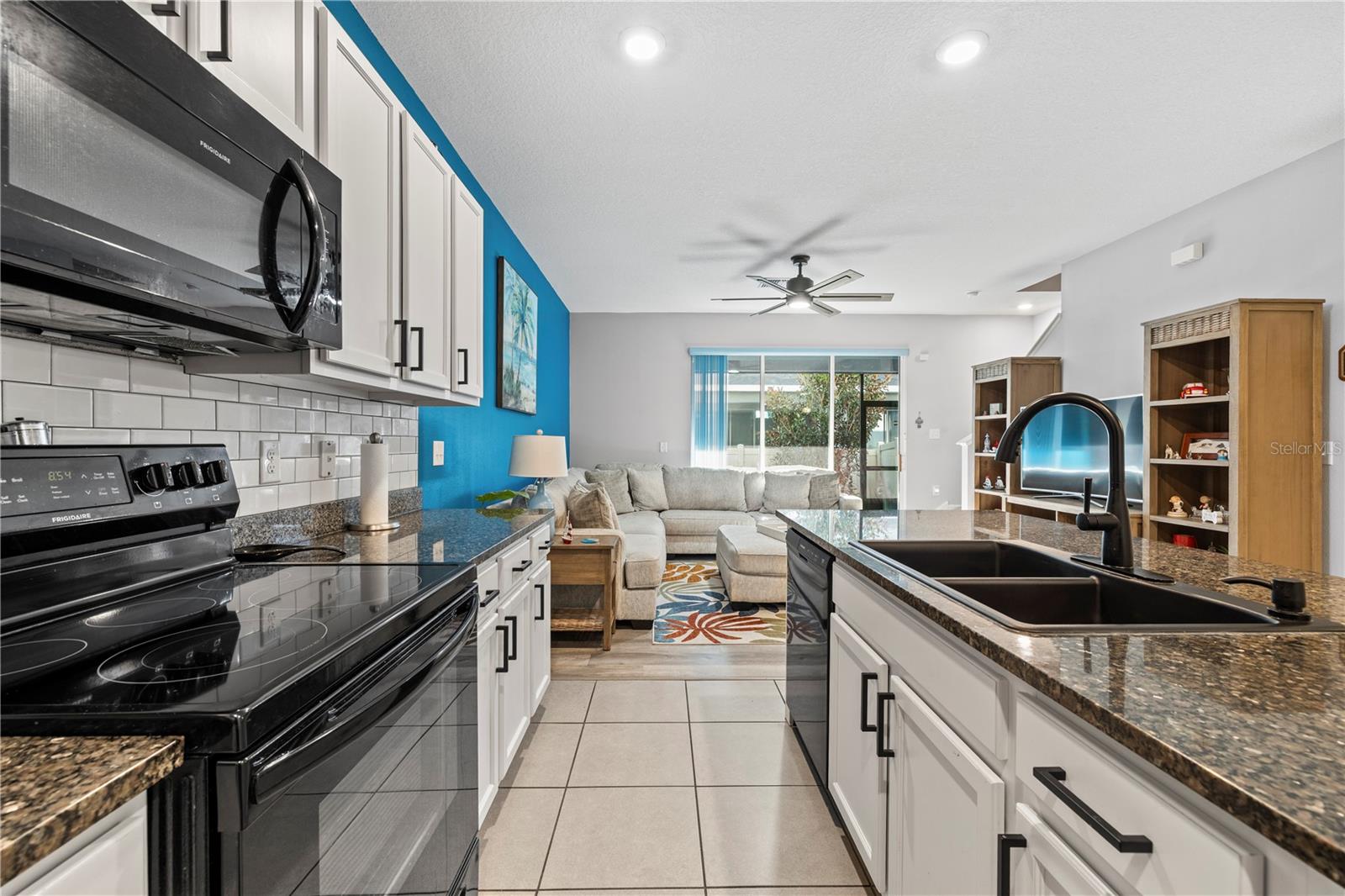 2914 SUNCOAST BLEND DR — photo 11
