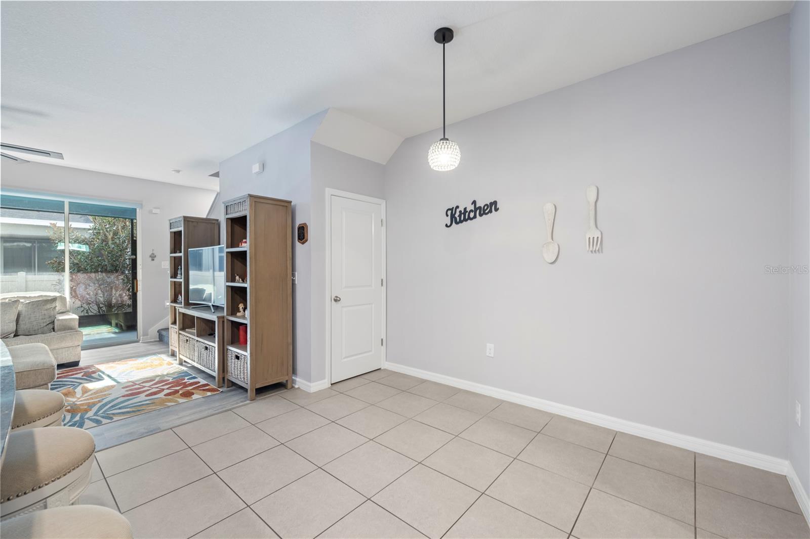 2914 SUNCOAST BLEND DR — photo 8
