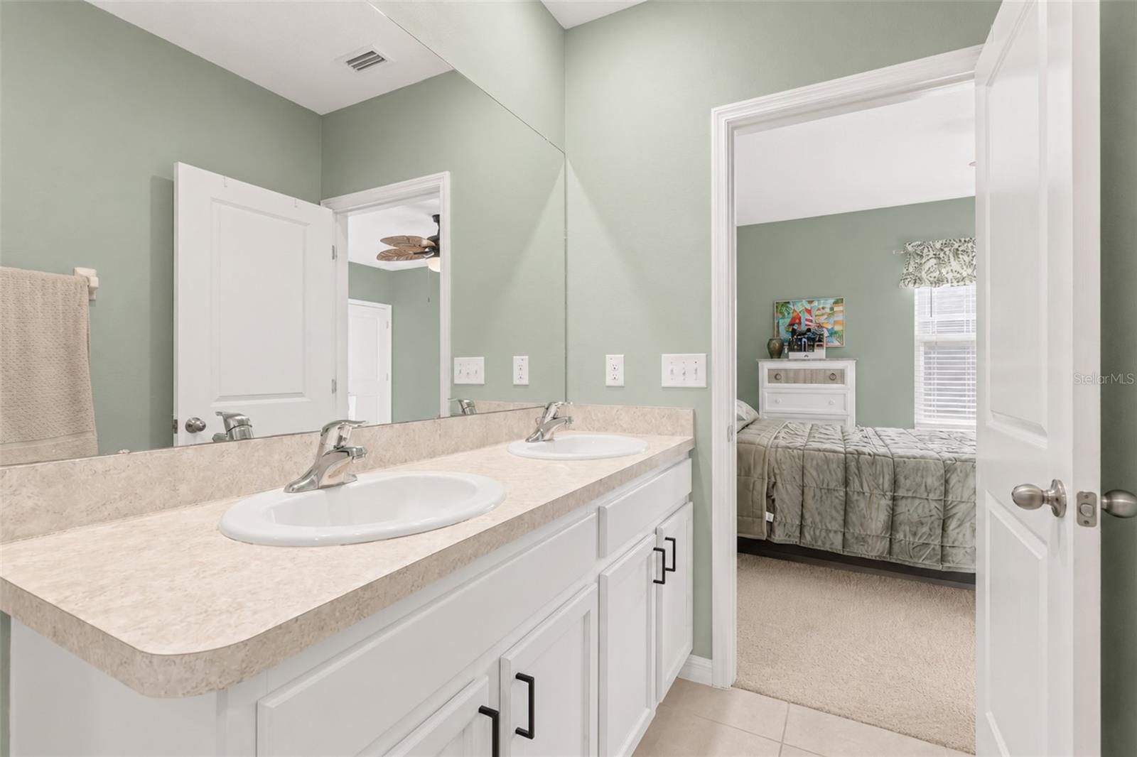 2914 SUNCOAST BLEND DR — photo 37