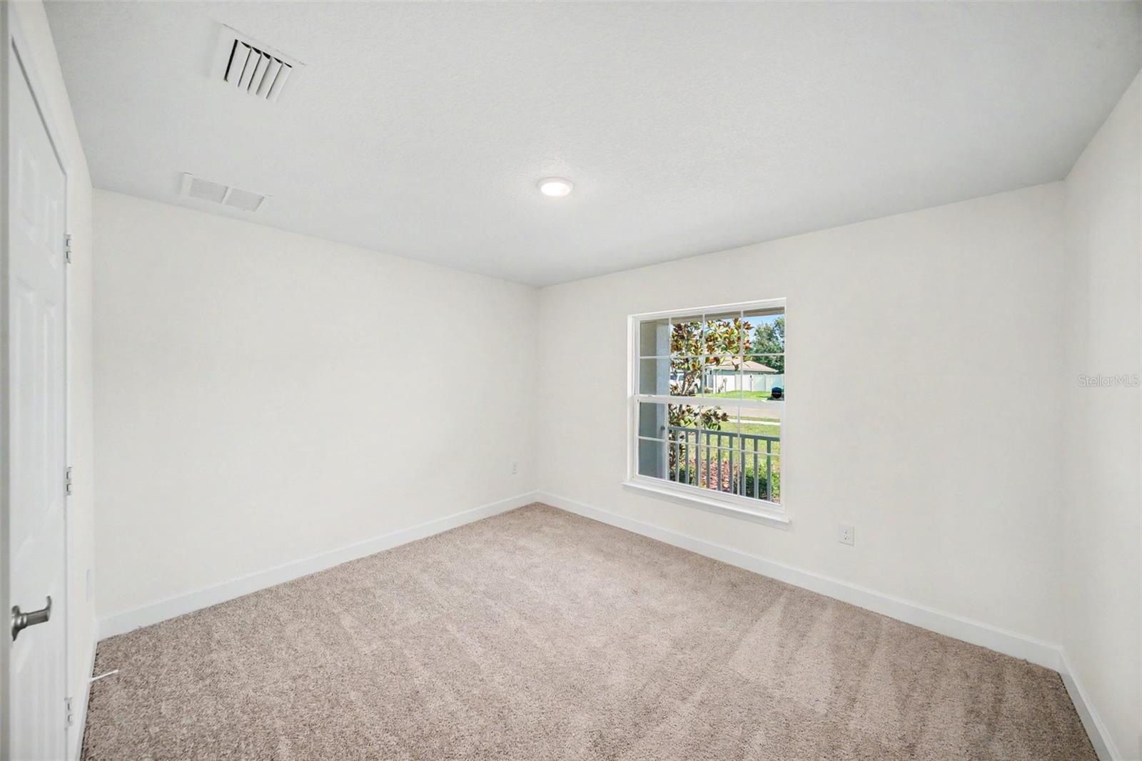 16253 VINE CLIFF AVE — photo 21