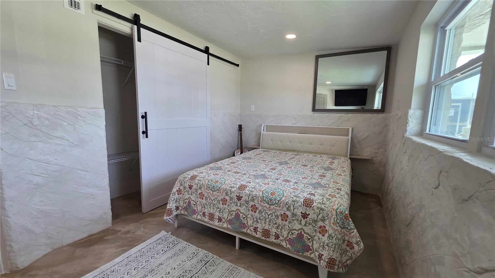 13400 CAROL DR — photo 45