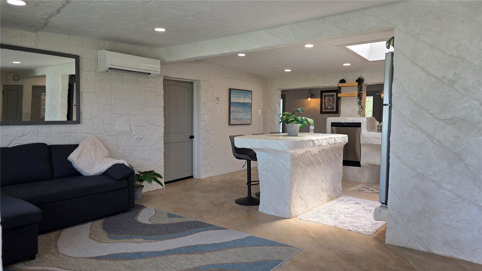 13400 CAROL DR — photo 25