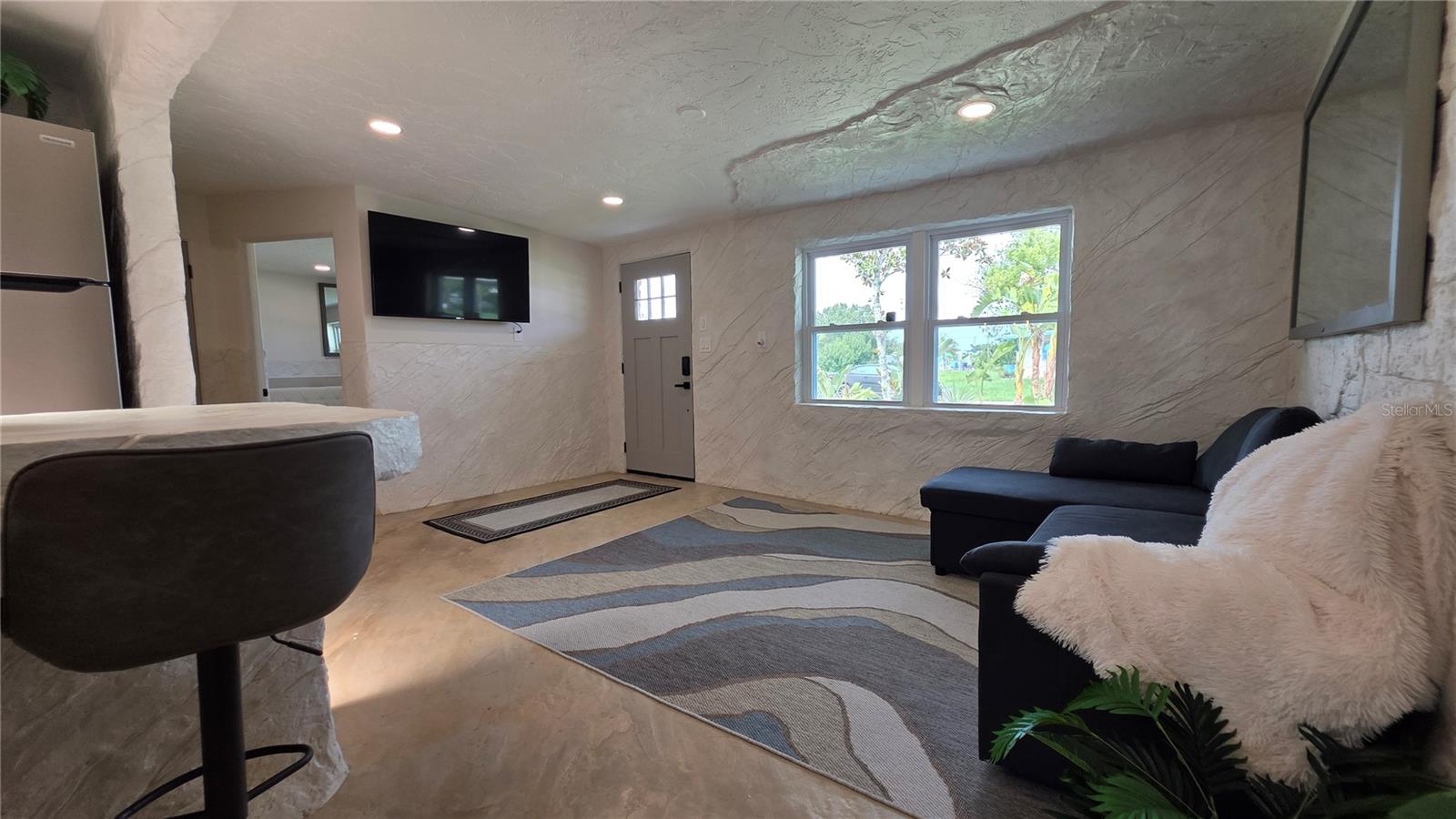 13400 CAROL DR — photo 26