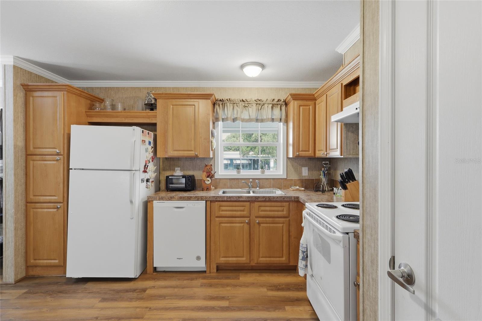 38745 NEW JERSEY AVE — photo 9