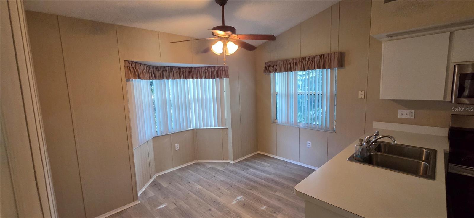 4224 AVANTI CIR — photo 29