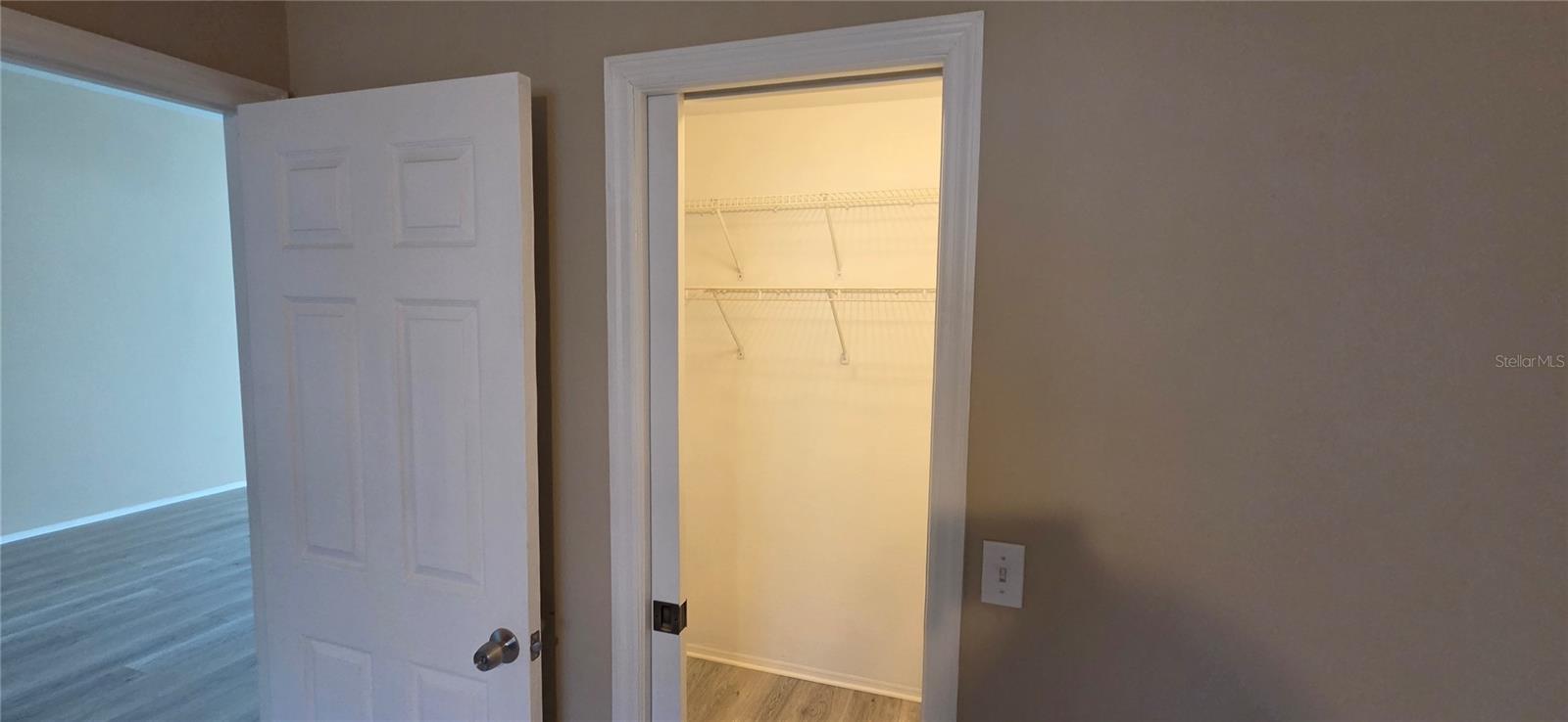 4224 AVANTI CIR — photo 24