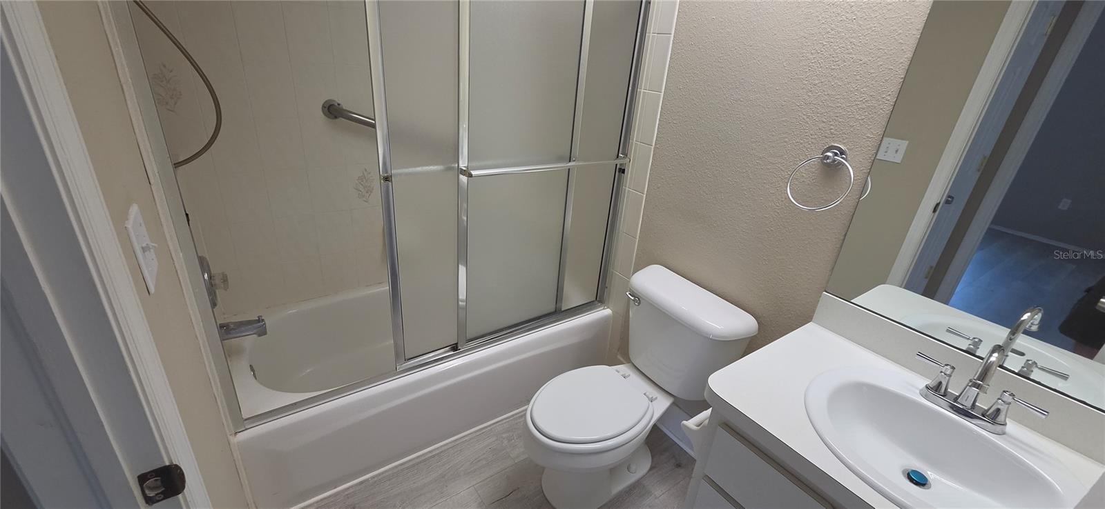 4224 AVANTI CIR — photo 20