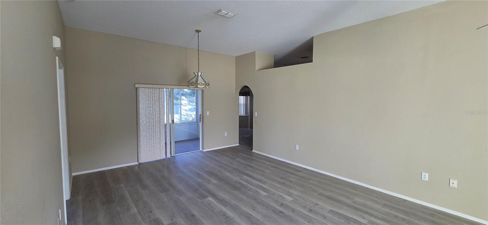 4224 AVANTI CIR — photo 22