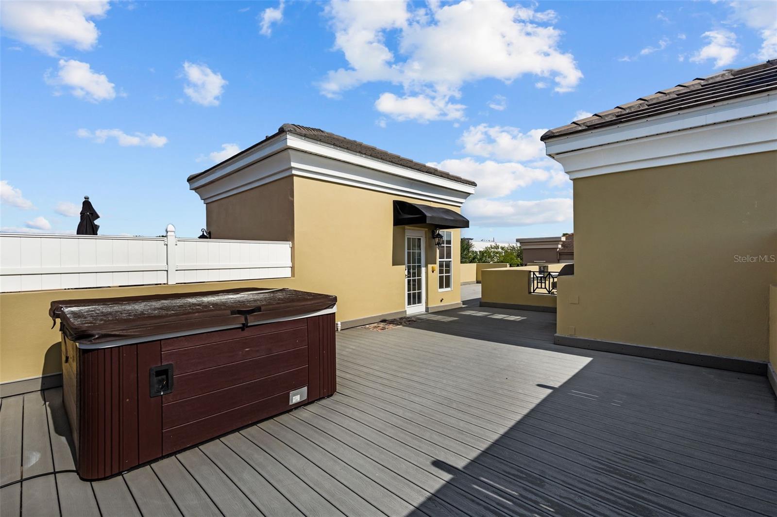 2419 VICTORIA GARDENS LN — photo 38