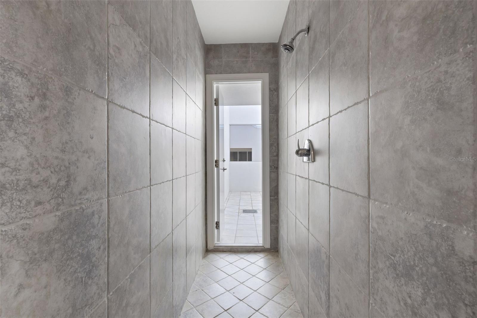 235 COCOANUT AVE #108B — photo 31