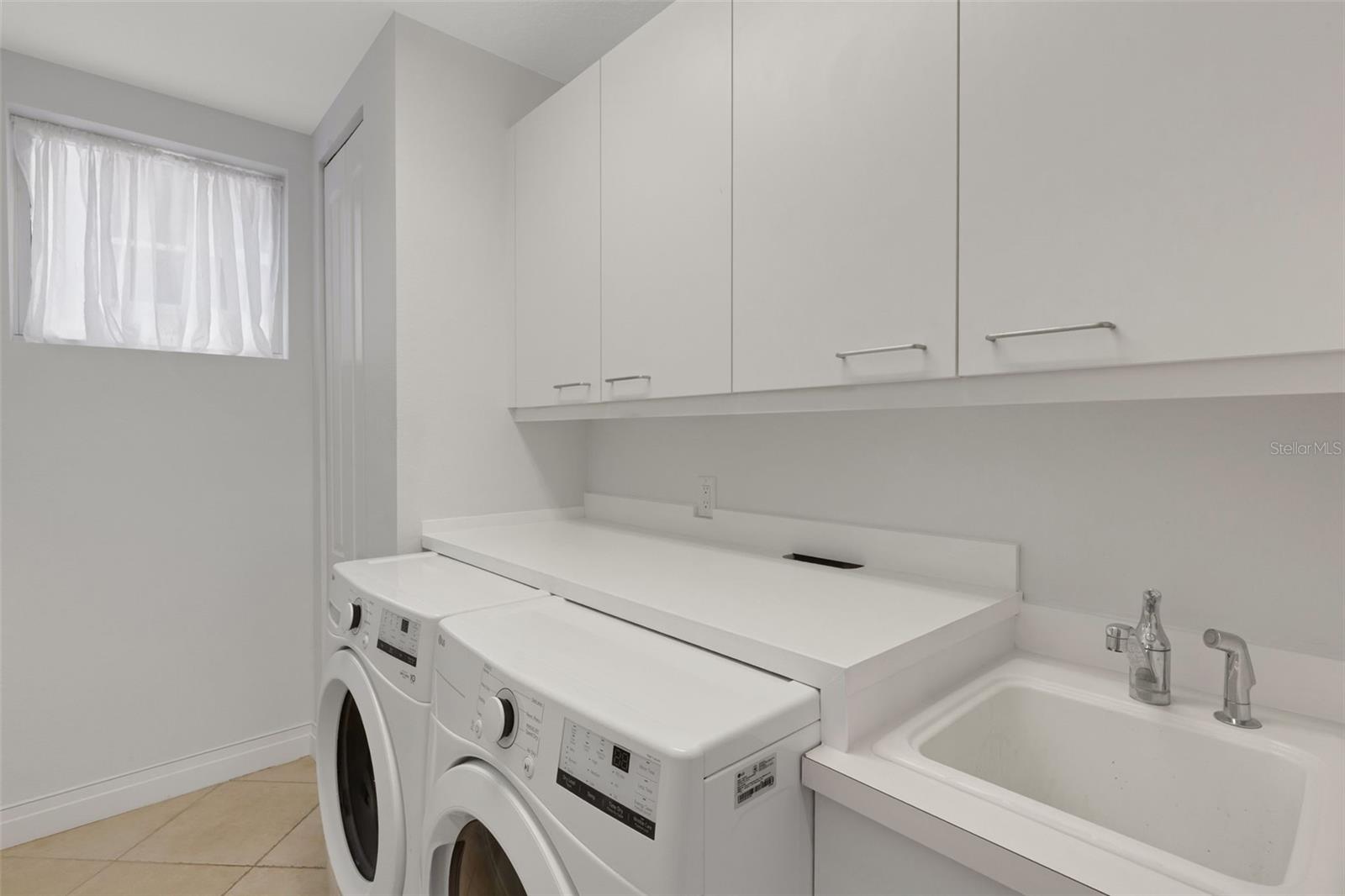 235 COCOANUT AVE #108B — photo 14