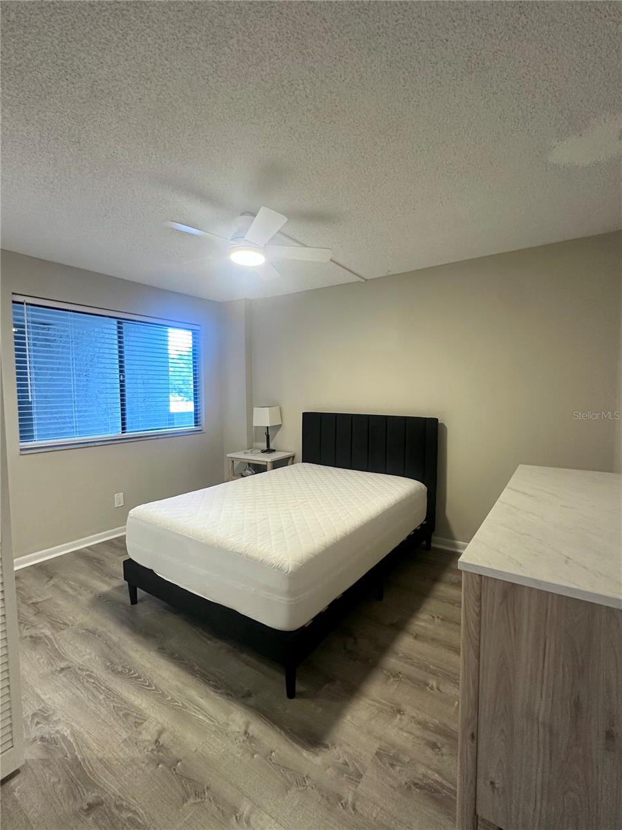 201 W LAUREL ST #307 — photo 10
