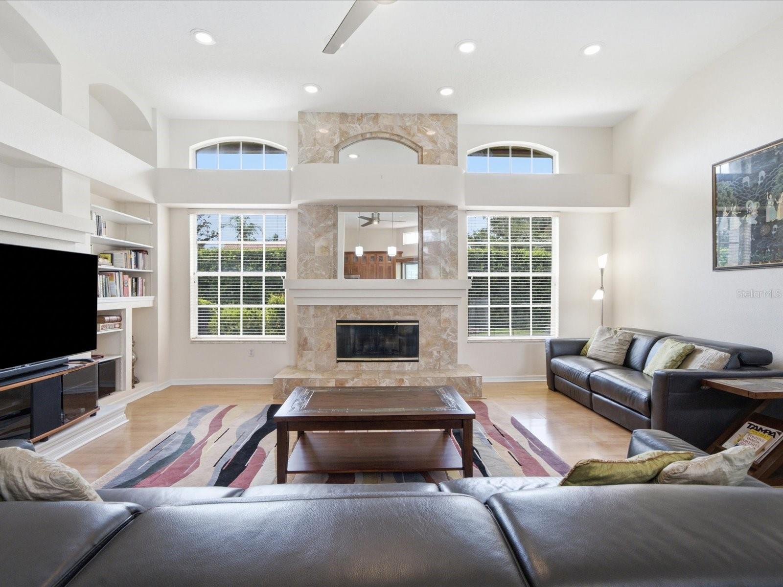 18621 AVENUE CAPRI — photo 28