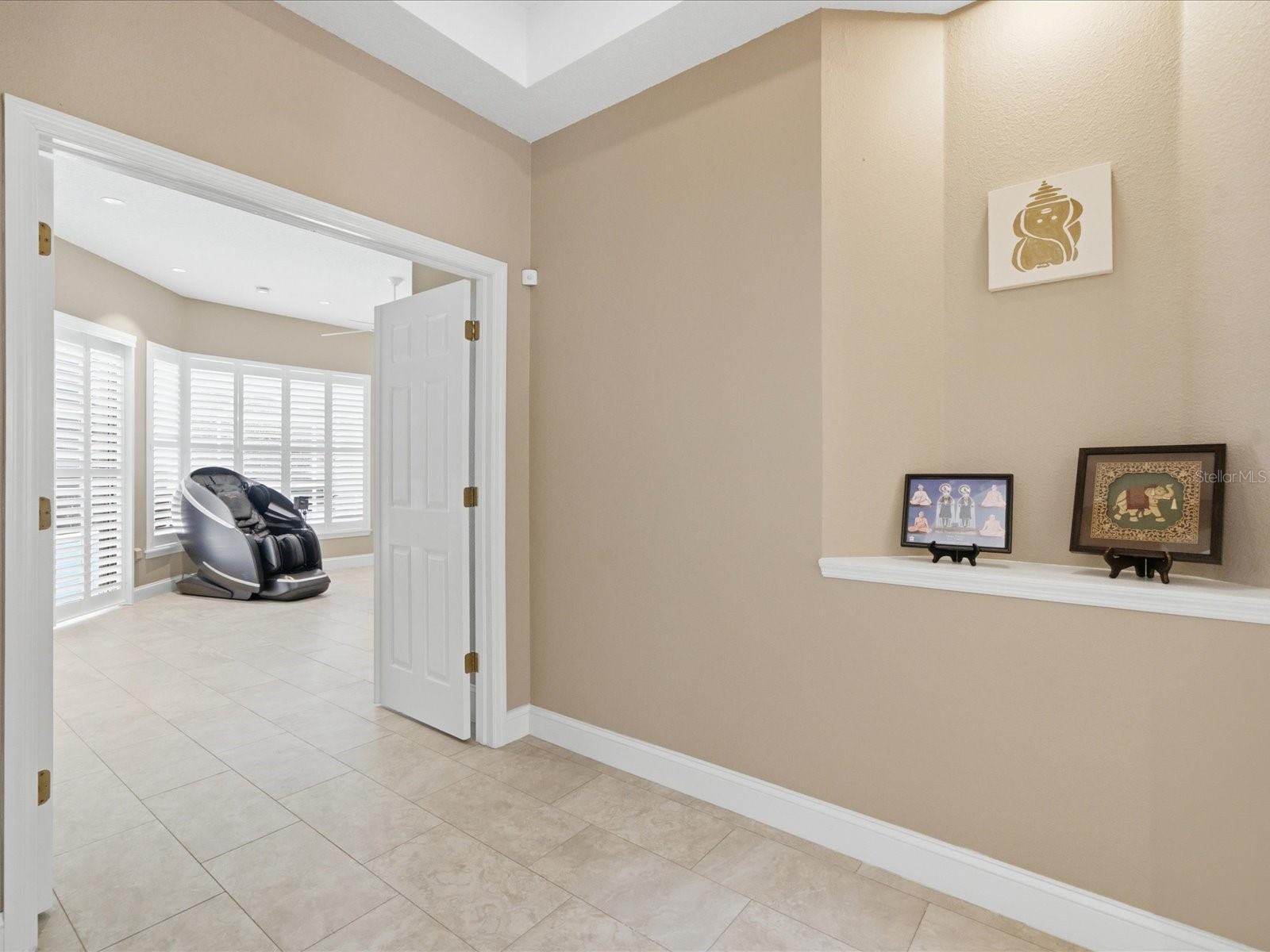18621 AVENUE CAPRI — photo 31