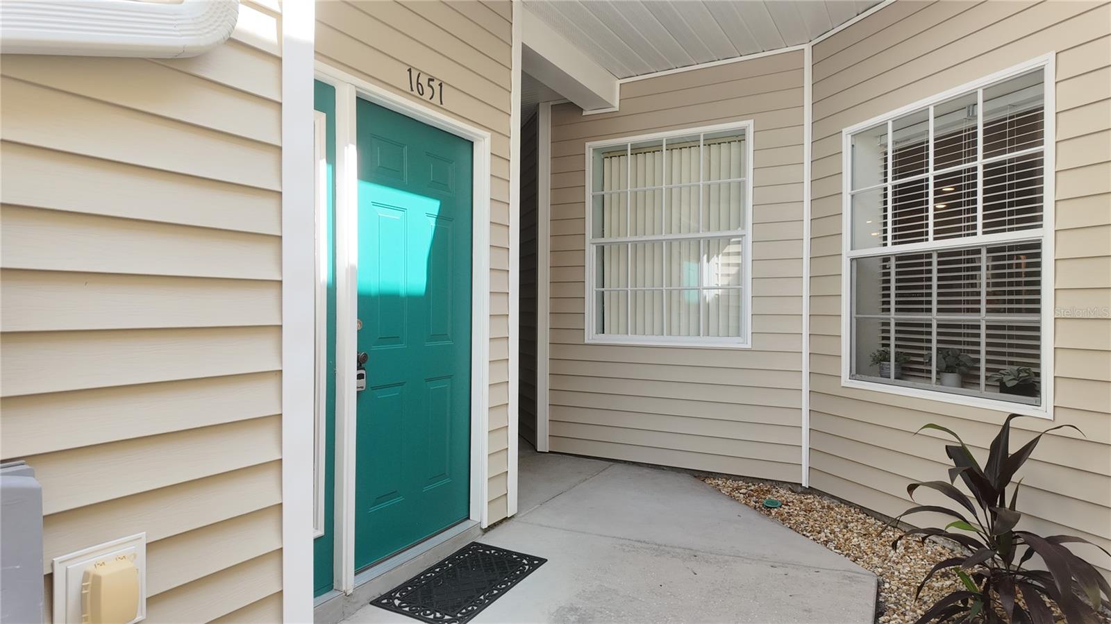 1651 HAMMOCKS AVE — photo 4