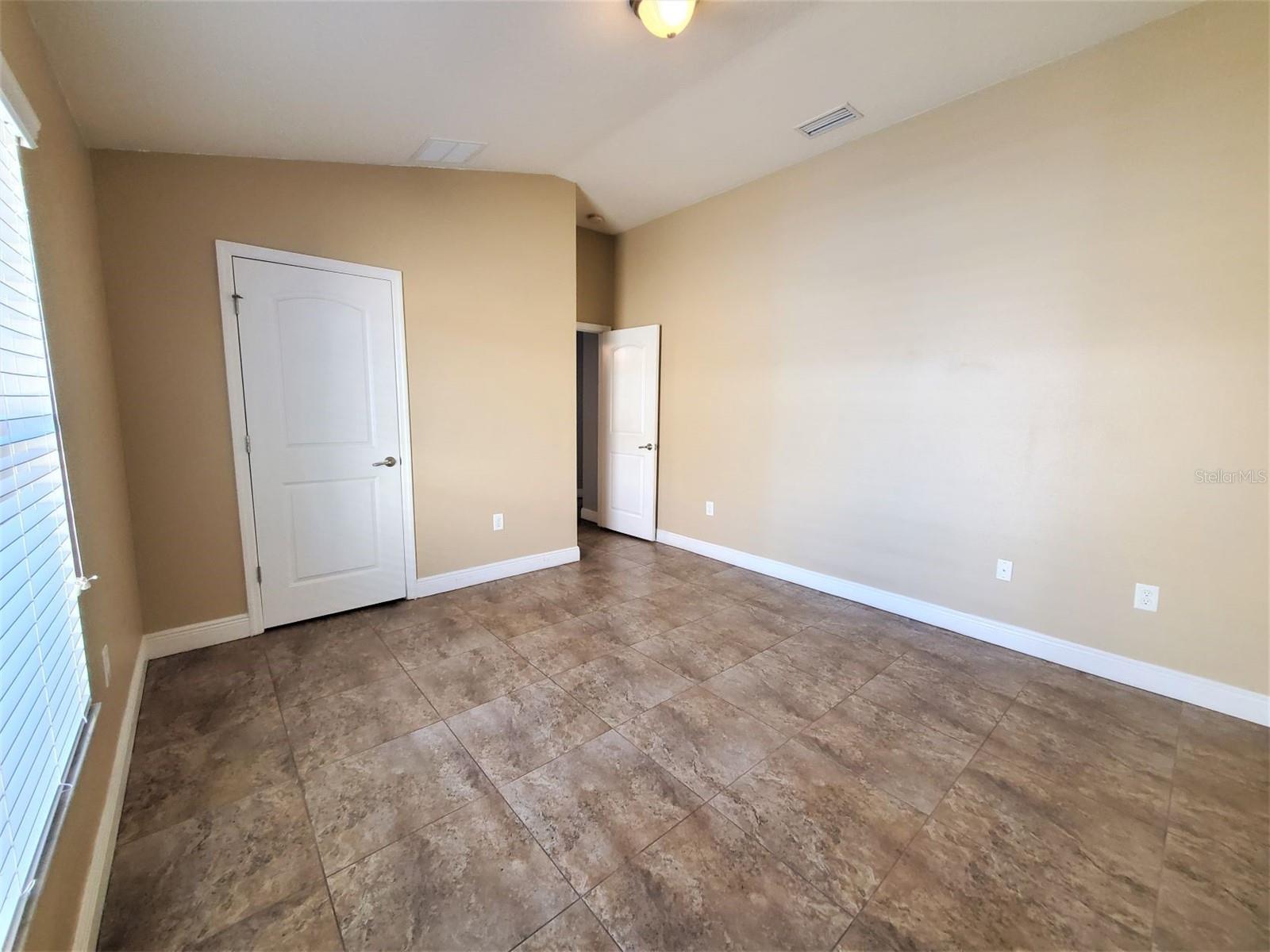 10737 STANDING STONE DR — photo 14