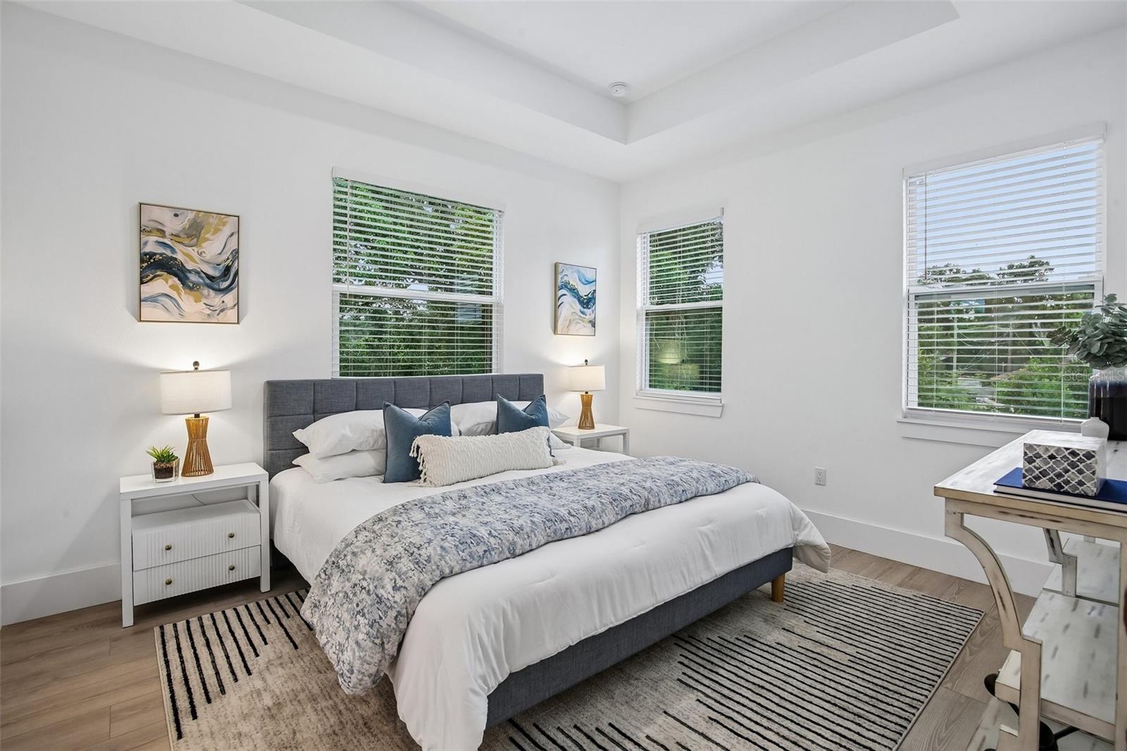 3612 E CLIFTON ST — photo 19