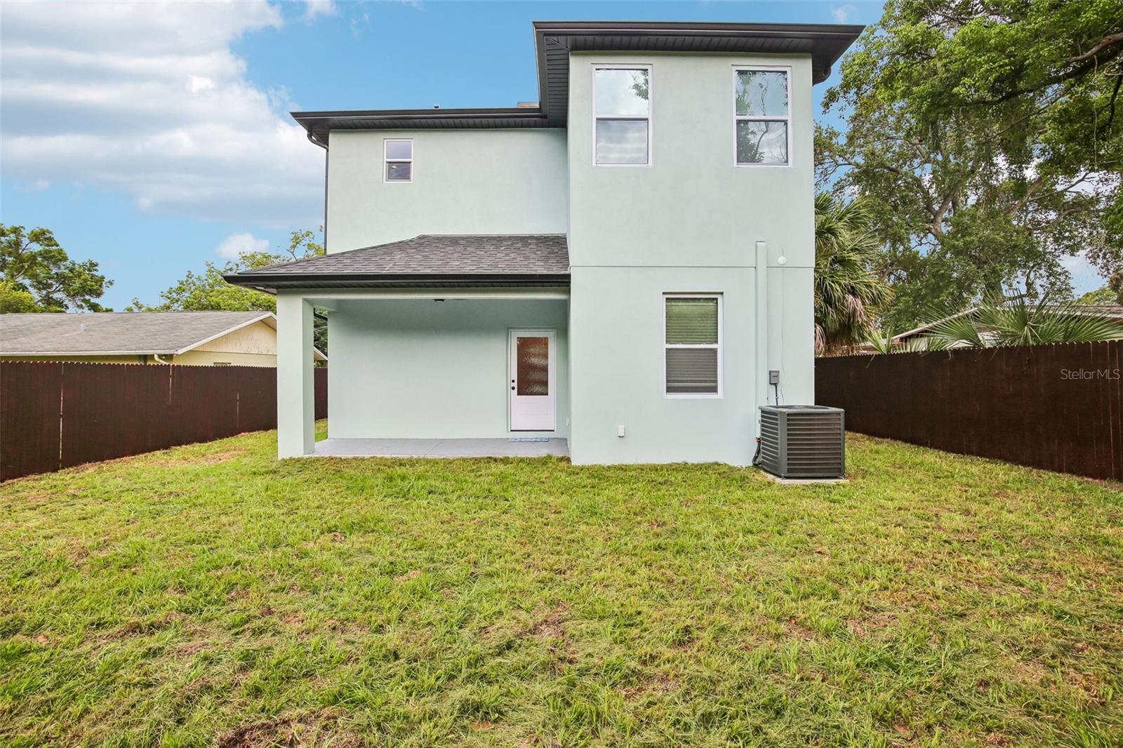 3612 E CLIFTON ST — photo 31