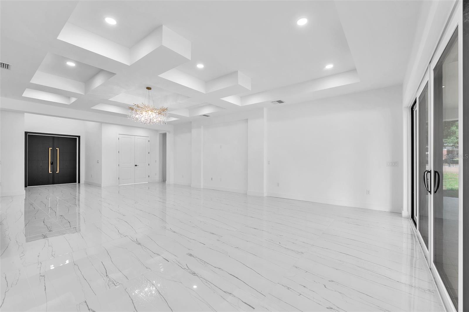 11921 FORT KING HWY — photo 7