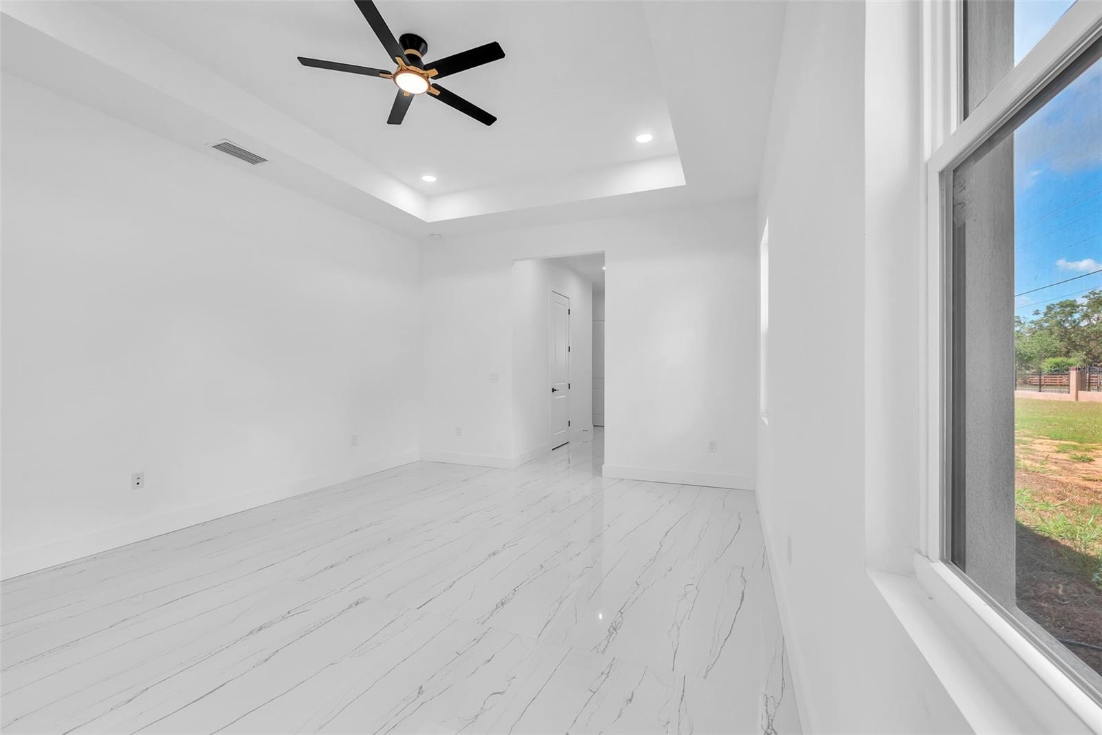 11921 FORT KING HWY — photo 15