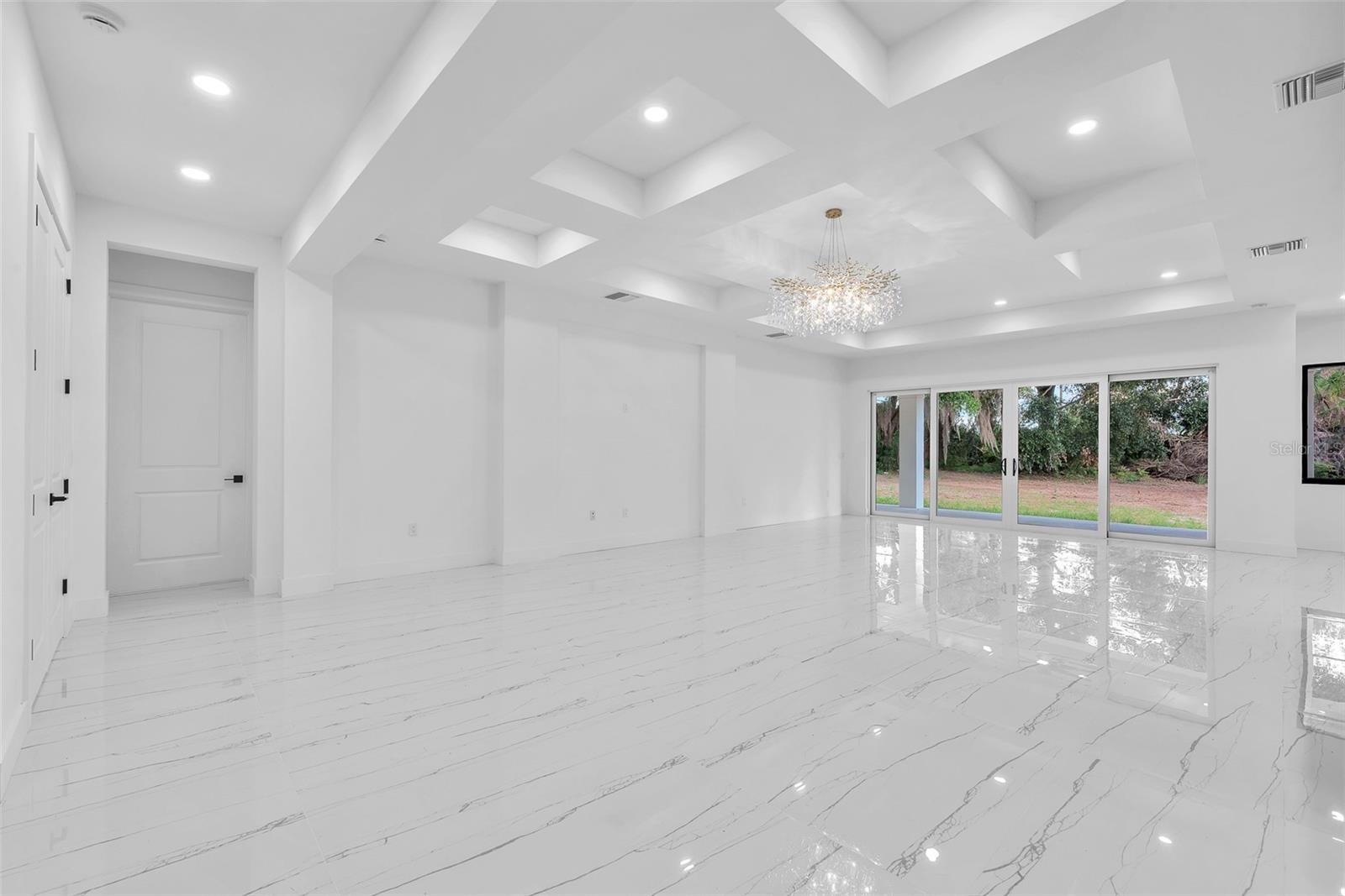 11921 FORT KING HWY — photo 6