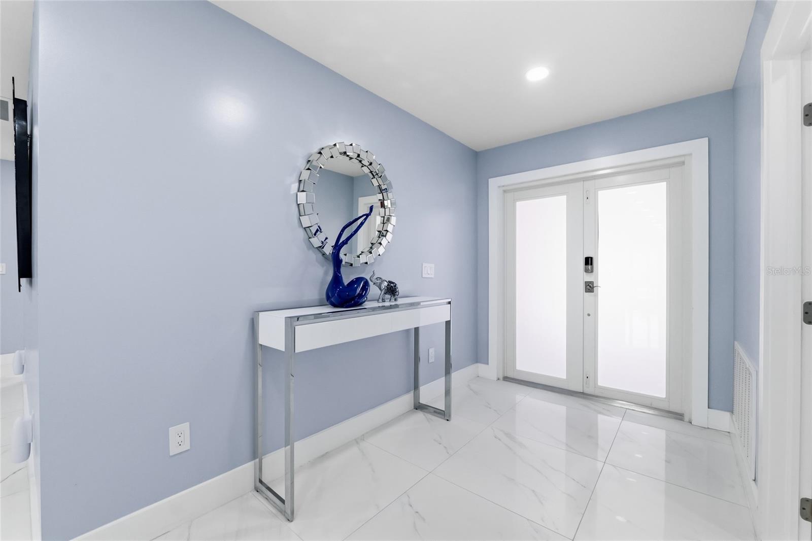 7101 SHENANDOAH CT — photo 8
