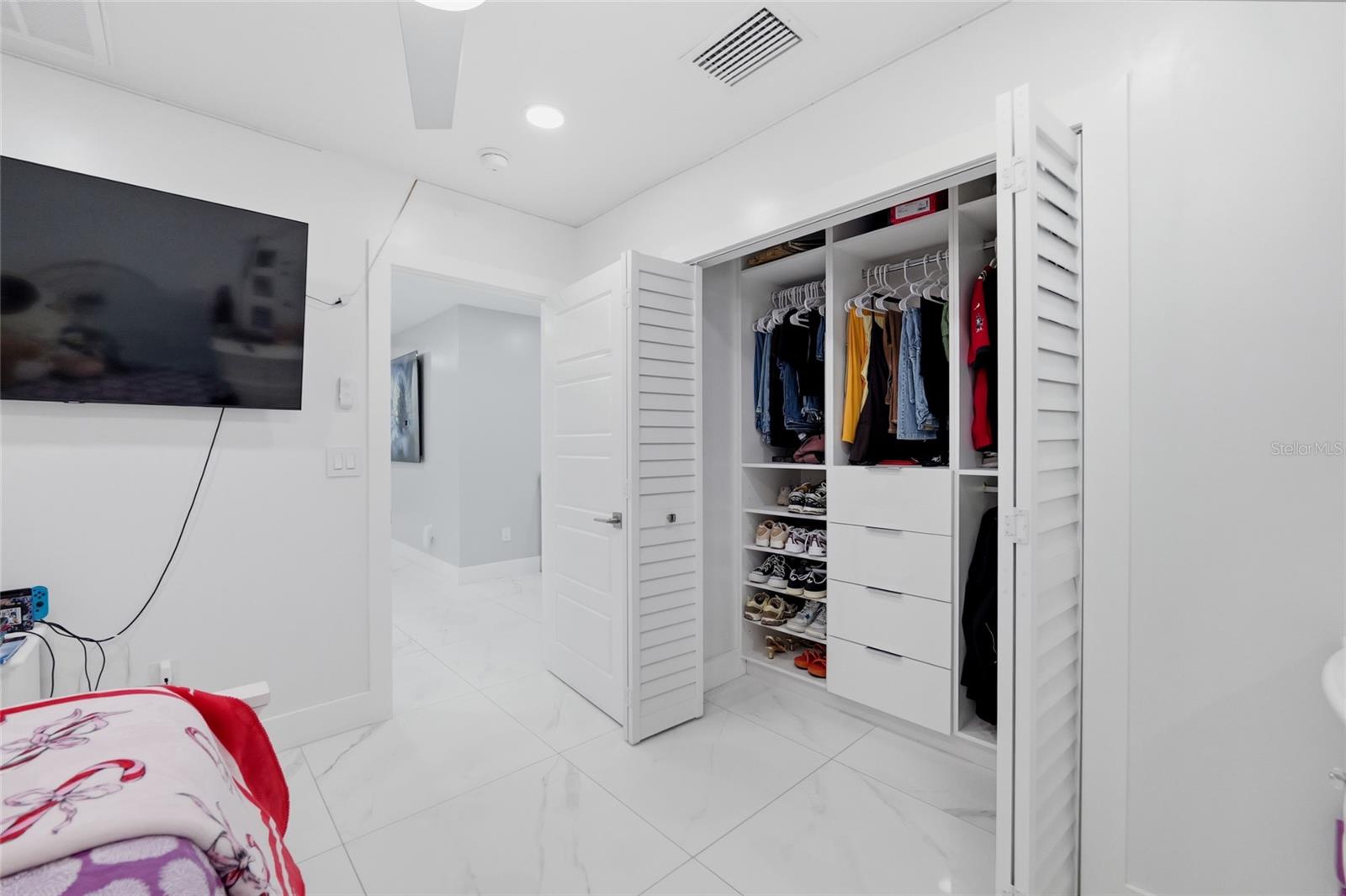 7101 SHENANDOAH CT — photo 27