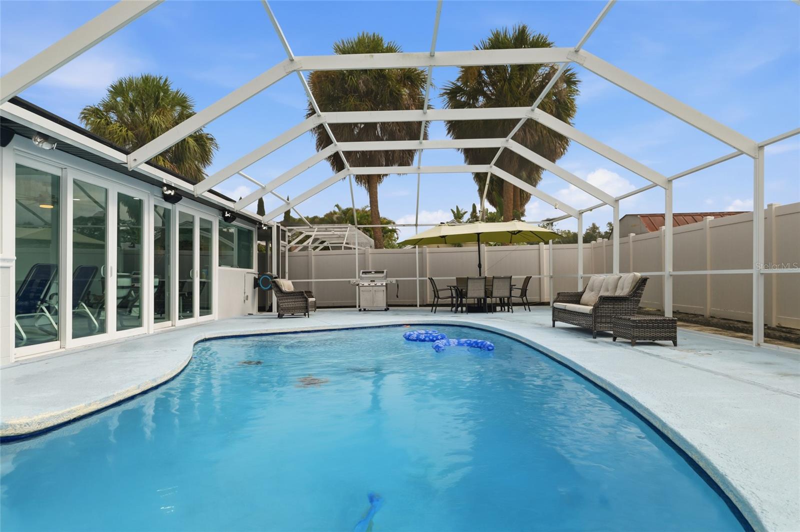 7101 SHENANDOAH CT — photo 43
