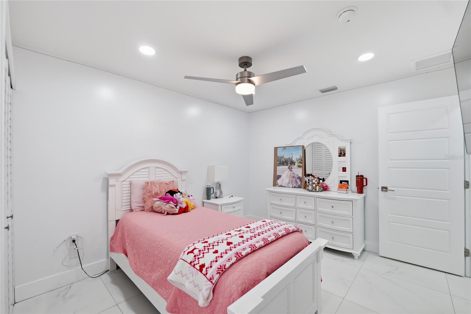 7101 SHENANDOAH CT — photo 26