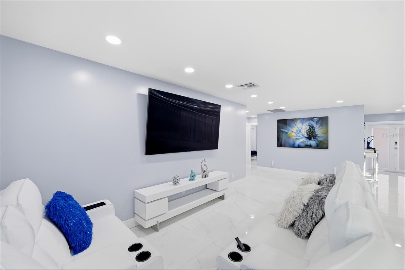 7101 SHENANDOAH CT — photo 15