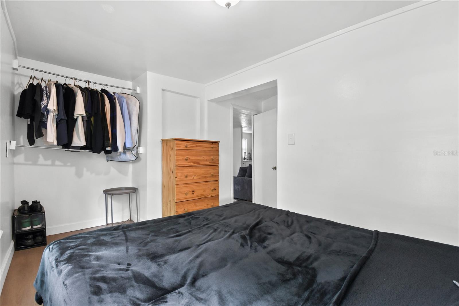 725 NEW YORK ST — photo 15