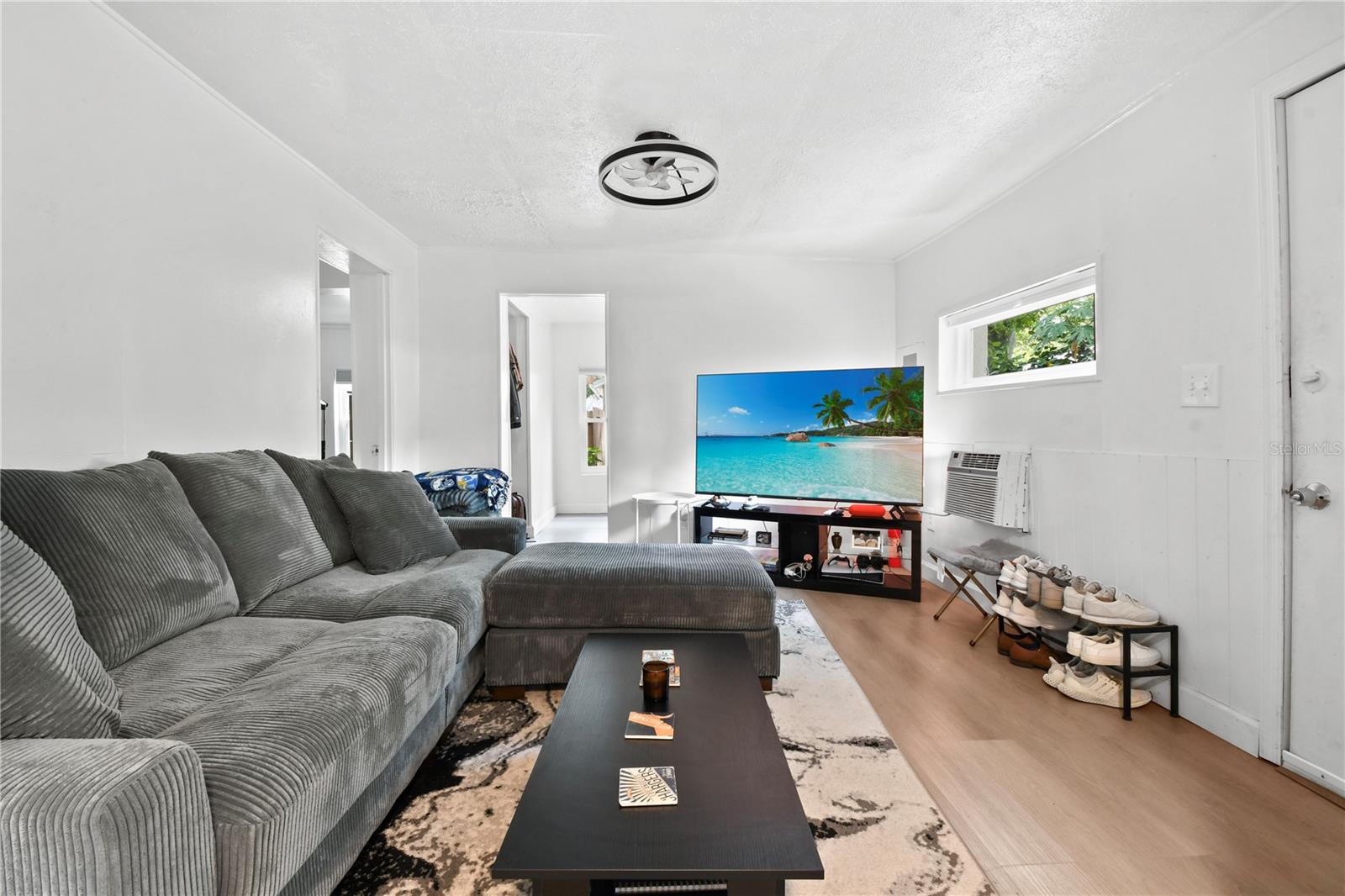 725 NEW YORK ST — photo 4