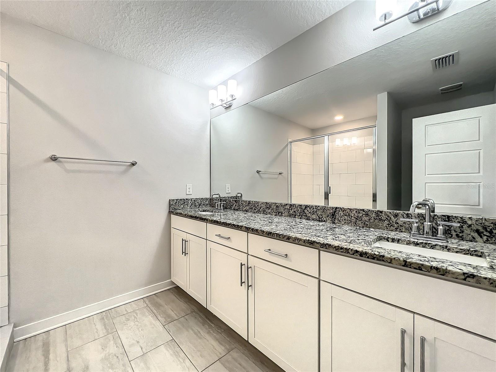 3715 W WISCONSIN AVE #6 — photo 50