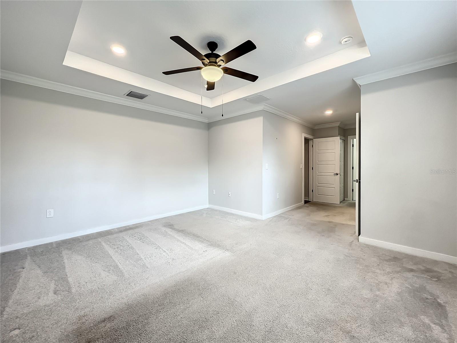 3715 W WISCONSIN AVE #6 — photo 44