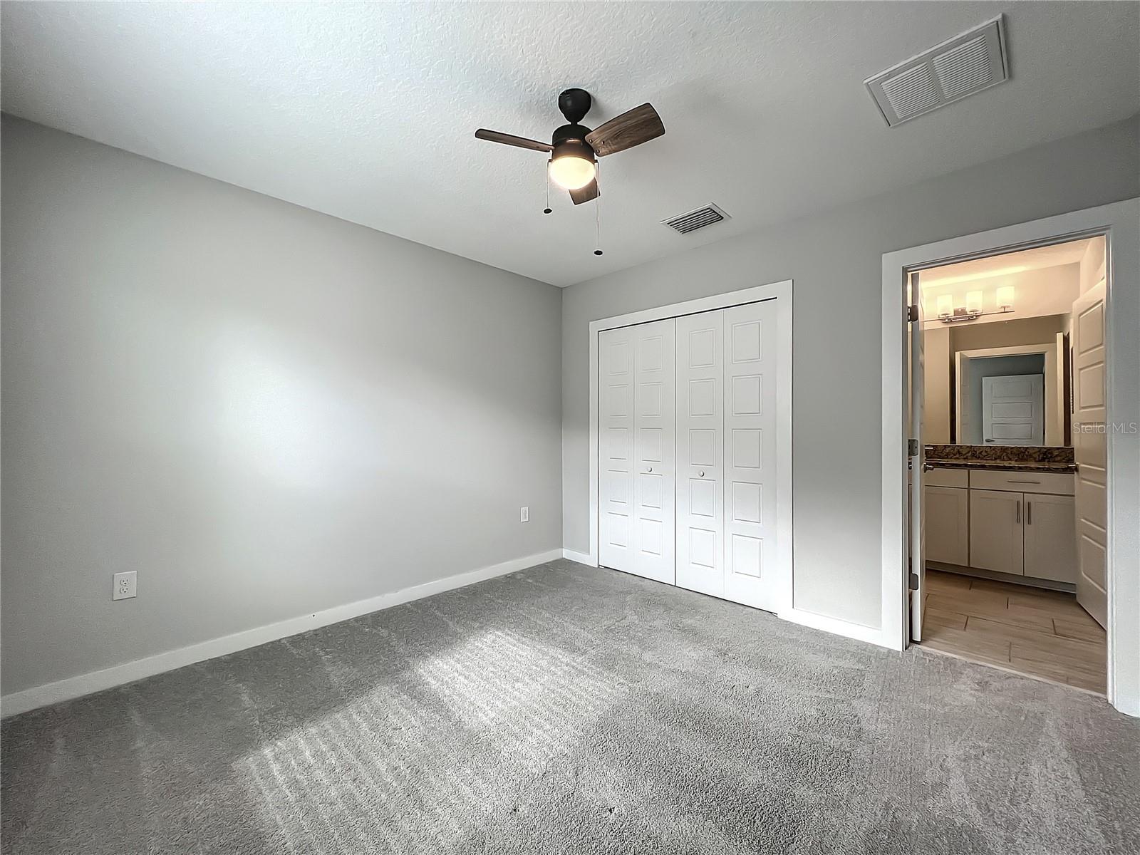 3715 W WISCONSIN AVE #6 — photo 32